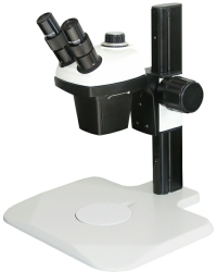 StereoZoom 4 microscope on a track stand focus