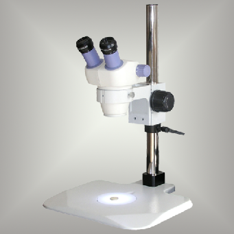 SZ445 Stereozoom microscope on tall post stand